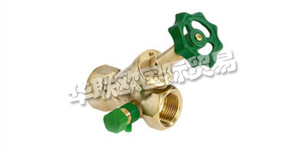 BENDER作為生產(chǎn)商(德國(guó)制造),自1934年以來(lái)一直生產(chǎn)關(guān)閉和分配器配件以及定制系列產(chǎn)品。裝配時(shí)間短,使用壽命長(zhǎng)、高效率和靈活性是公司產(chǎn)品的特征。