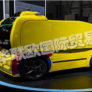 SmartFactoryJapan2019追加智能物流設備專區,擴大工廠自動化并吸引物流業。圖為發那科對外賓展示其物聯網體系技術