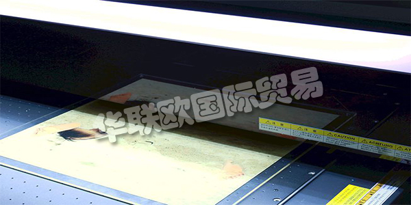 德國PLANISTAR主要產(chǎn)品:PLANISTAR燈具、熒光燈等。PLANISTAR自1983年以來,他們的團隊一直致力于照明技術(shù)和照明產(chǎn)品。他們制造了帶鹵素?zé)舻钠矫姹彻狻K麄円呀?jīng)掌握了這項光技術(shù)的知識和專利,甚至在邊緣照明進入許多顯示器和背光之前。