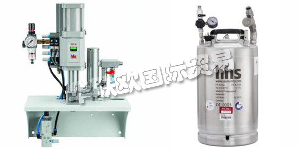 德國BAUMER HHS主要產(chǎn)品：BAUMER HHS隔膜泵、控制器等。BAUMER HHS總部位于克雷費爾德，是您在粘合劑應(yīng)用和質(zhì)量控制方面可靠和創(chuàng)新系統(tǒng)的全球合作伙伴。他們訓(xùn)練有素的銷售人員和技術(shù)人員可以為您提供生產(chǎn)的各個方面。位于克雷菲爾德的hhs解決方案中心提供有關(guān)新應(yīng)用和粘合劑選擇咨詢的幫助。