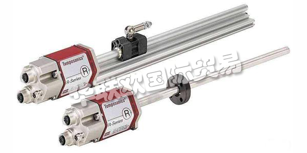 位移傳感器又稱(chēng)為線性傳感器，是一種屬于金屬感應(yīng)的線性?器件，傳感器的作用是把各種被測(cè)物理量轉(zhuǎn)換為電量。位移是和物體的位置在運(yùn)動(dòng)過(guò)程中移動(dòng)有關(guān)的量，位移的測(cè)量方式所涉及的范圍是相當(dāng)廣泛的。小位移通常用應(yīng)變式、電感式、差動(dòng)變壓器式、渦流式、霍爾傳感器來(lái)檢測(cè)，大的位移常用感應(yīng)同步器、光柵、容柵、磁柵等傳感技術(shù)來(lái)測(cè)量。下文為您介紹MTS位移傳感器。